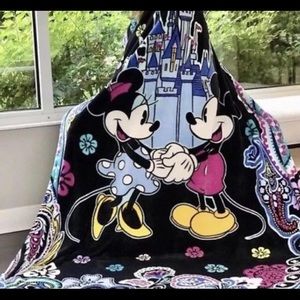 Vera Bradley Disney celebrations blanket 80x50 new